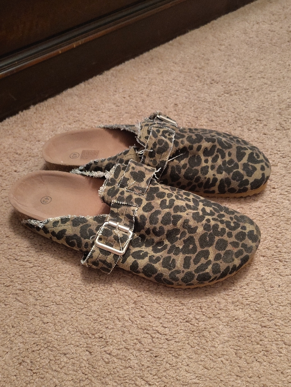 Leopard Print Women's Slip-On Mules with Buckle